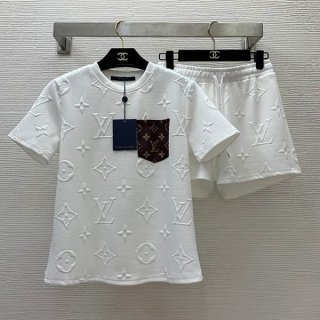 RareLouis Vuitton 3D Monogram Short Sleeve T-Shirt Cotton Faux Top and Bottom Set vul39609