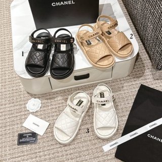 Very popular! Chanel replica flat sandals with gold CC logo in 3 colors shu15846