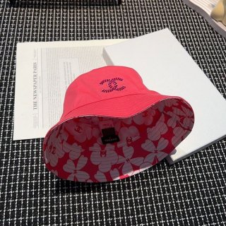 Perfect gift: Chanel denim reversible bucket hat shz45942