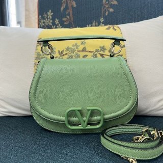 [Great Deal] Valentino V Logo Leather Shoulder Bag Vul90725