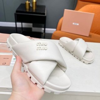 Very popular! Miu Miu leather slide sandals replica myc66503