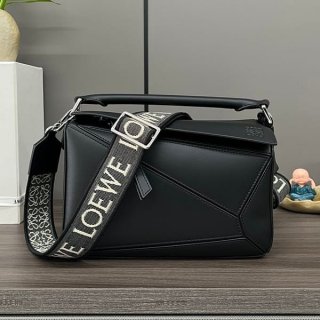 Immediate delivery Loewe Puzzle Small Replica Shoulder Bag Crossbody lox70441