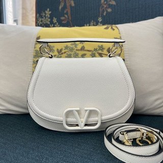 Rare Valentino V Logo Leather Fake Shoulder Bag Vuw52748