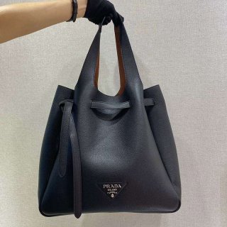 ☆Super popular☆New Prada calfskin handbag replica 1BG339