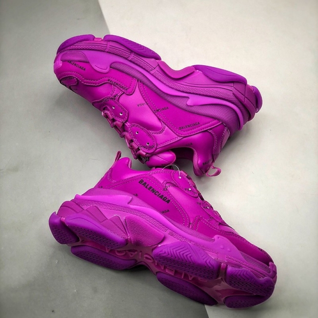 Eye-catching color Balenciaga Triple S fake sneakers bak48542