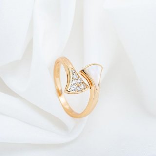 Boutique? Bvlgari Ring Diva Dream Pearl White But46730