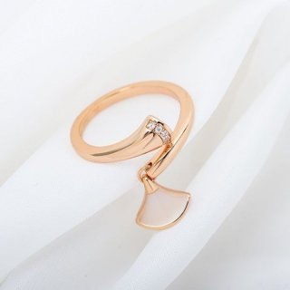A lovely Bulgari ring, Diva Dream, gold, 18K, Buz64858