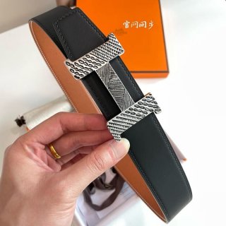 The rapidly growing popularity of Hermes replica reversible belt ere09686