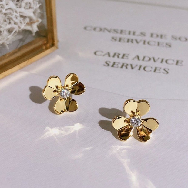 Very popular! Van Cleef & Arpels Frivole earrings, large replica VCARB65900 val22970