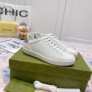 Sold out Gucci embroidered women's sneakers replica guy96761