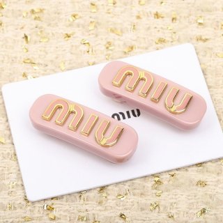 Rare ★ Miu Miu ★ Hairpin Fake Classic Popular mye09135