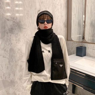 Very popular Prada zipper pocket scarf replica puq81299