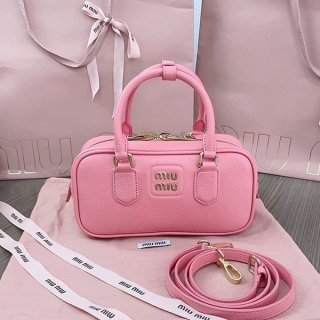 Love at first sight? Miu Miu Leather Logo Shoulder Copy Top Handle Small Bag myc83316