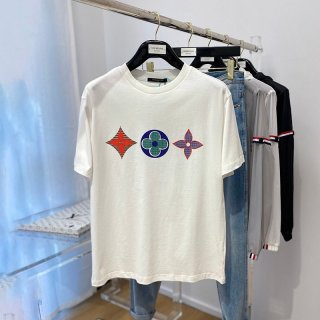 For spring and summer!Louis Vuitton T-shirt copy, shorts, denim sneakers! Short sleeve 1A7WIE