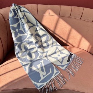 No.1 Popular Louis Vuitton Scarf LV Medallion vur24040