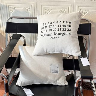 Maison Margiela Cushion Replica Mav95479