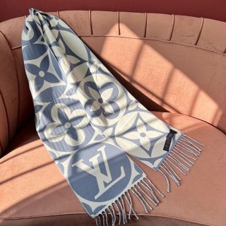 [Louis Vuitton] Popular scarf? LV medallion copy wool M79214