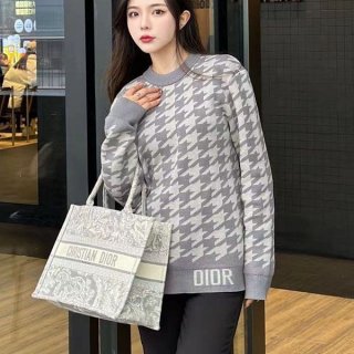 Extremely rare! Dior round neck sweater replica dey21147