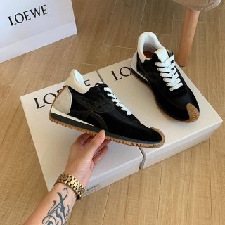 ☆Super popular☆Perfect gift? Loewe Flow Runner Sneakers loc75826