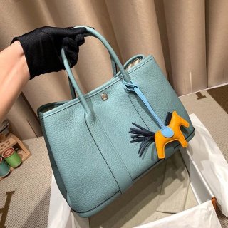 Eye-catching color Hermes copy Garden Party 36 trench erd60168