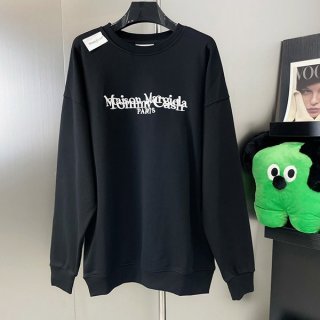 Must-have? Maison Margiela replica logo sweatshirt Mar63335