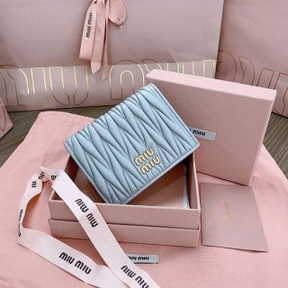 Immediate shipping Miu Miu Matelasse Leather Bi-fold Wallet mym96120
