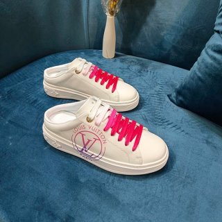 Very popular! Louis Vuitton Time Out Line Sneakers Replica 1AA1CC