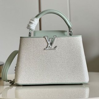 Extremely rare! Louis Vuitton Capucines shoulder bag replica vui54180