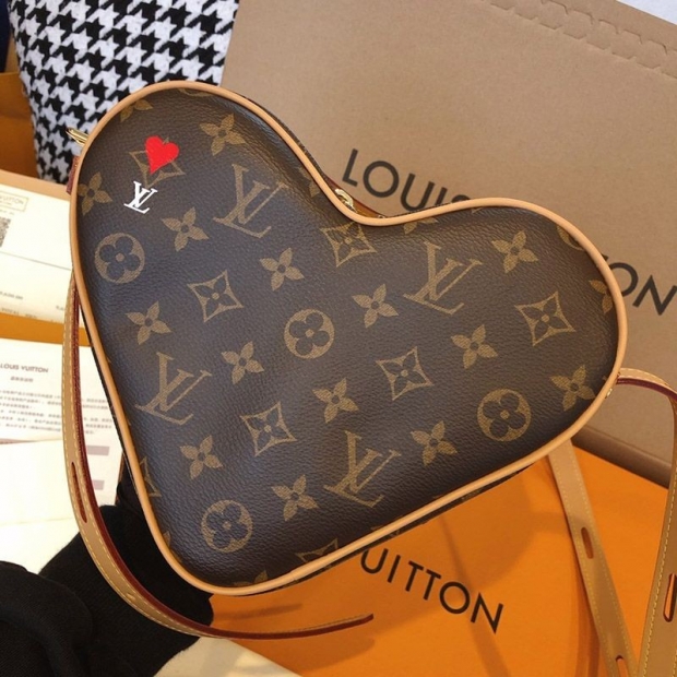 Popular new item? Louis Vuitton Bag Sac Cool Heart Replica M57456