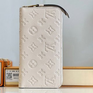 The latest and most fashionable Louis Vuitton Zippy Wallet replica long wallet M82212