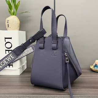 ★Japan!! Popular! Loewe Hammock Copy Drawstring Shoulder Bag log30972