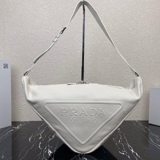 Hard to find Prada Triangle Leather Shoulder Bag Replica pup32395