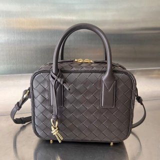Super Hot Topic! Bottega Veneta Getaway Replica Handbag boz35634