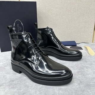 Classic Prada Leather Lace-up Boots Replica puc11923