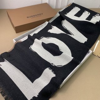 Very popular! Attention-grabbing! Burberry LOVE Jacquard Scarf Replica Baf41003