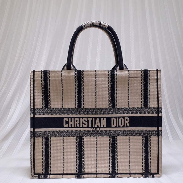 New Dior Book Tote Replica 2 sizes dez12023