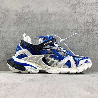 Love at first sight? Replica Balenciaga sneakers Track 2.0 Mesh bar07430