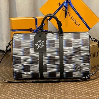 The latest and most fashionable Louis Vuitton Keepall Bandouliere 50 bag replica M23771