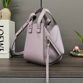 ★Japan!! Popular! Loewe Hammock Copy Drawstring Shoulder Bag lon04447