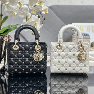 [Butterfly Studs] LADY Dior Small Replica M0531ONHZ
