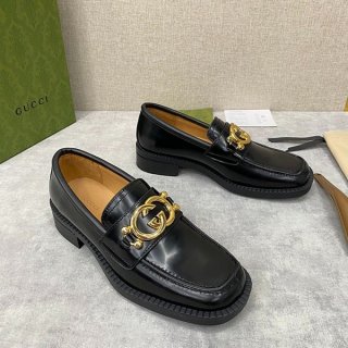 Gucci Replica Metal Logo Leather Loafers GUW19384