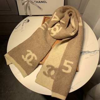 Love at first sight? Fake Chanel logo cashmere scarf stole that matches with knitwear shj55683