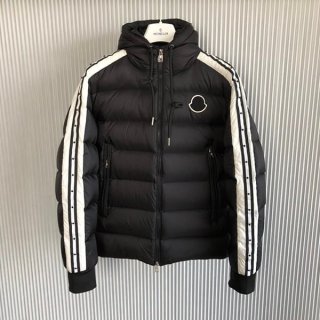 Attention ★ Moncler Down Jacket Short Replica mop77247