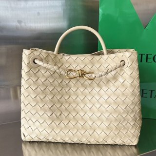 Bottega Veneta Andiamo Handbag Replica 74357