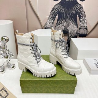 Gucci GG Matelasse Monogram Leather Up Boots Replica gul32627