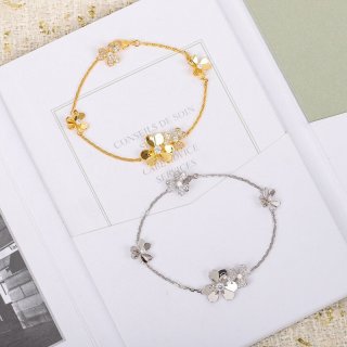Free shipping Van Cleef & Arpels Frivole Bracelet 5 Flower VCARP3W400 vab04731