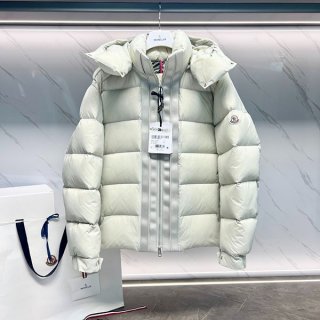 Moncler Kerinci short down jacket replica logo mon32938
