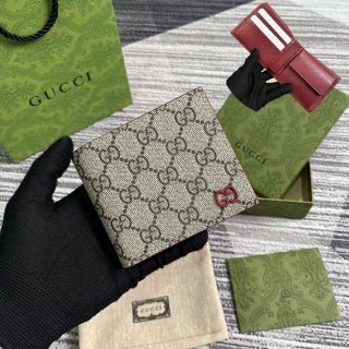 Sold out popular Gucci GG Supreme bi-fold wallet replica gub22916