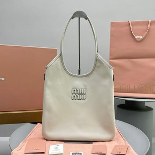 Very popular! Miu Miu fake lettering logo leather shopping bag myu86356