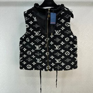 Extremely rare! Louis Vuitton replica hooded monogram sleeveless jacket 1AC0FY